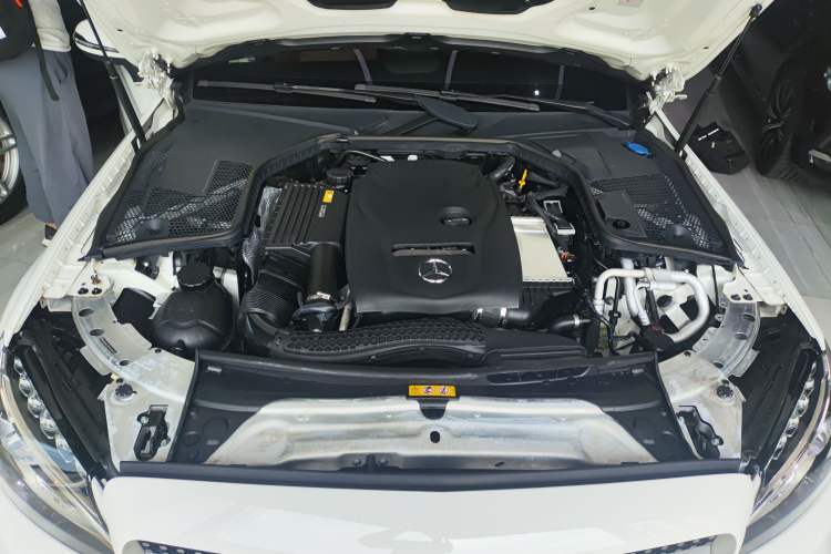 Used Mercedes-Benz C-Class 2016 C 200 Coupe Engine Bay