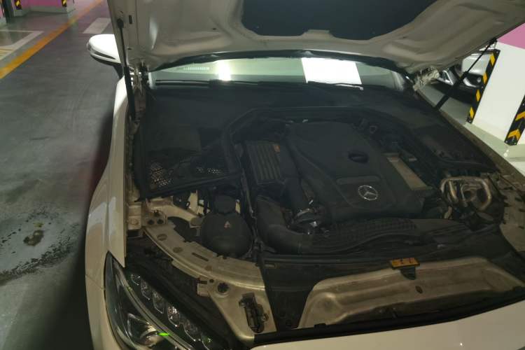 Used Mercedes-Benz C-Class 2016 C 200 4MATIC Coupe Engine Bay Right