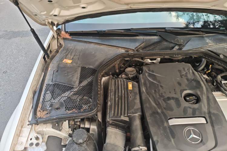 Used Mercedes-Benz C-Class 2016 C 200 Sport Edition Engine Bay Right