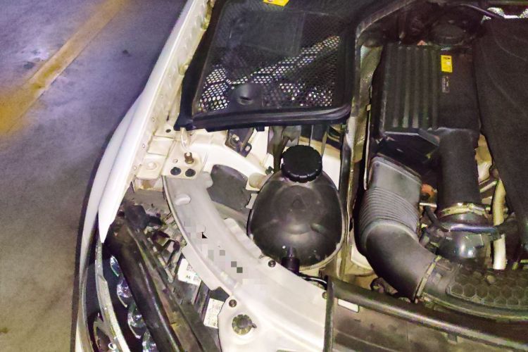 Used Mercedes-Benz C-Class 2016 C 180 L Sport Edition Engine Bay Right