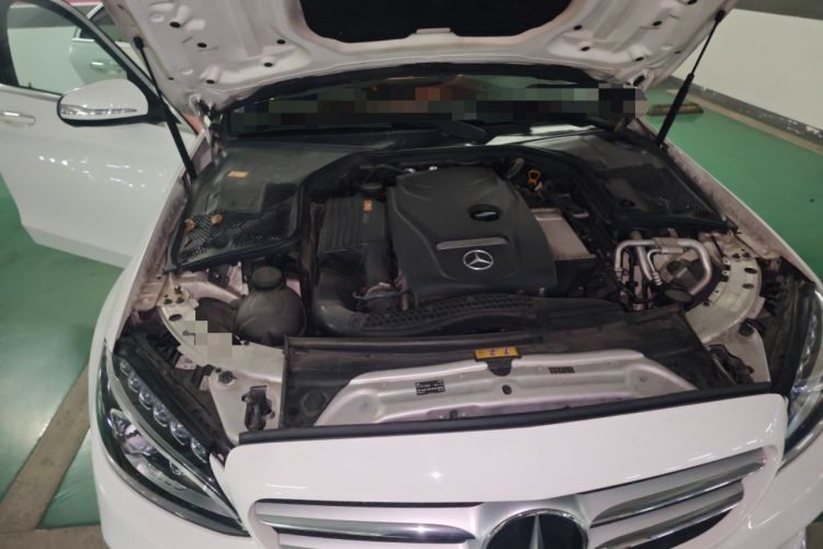 Used Mercedes-Benz C-Class 2016 C 200 L Sport Edition Engine Bay Right
