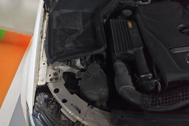 Used Mercedes-Benz C-Class 2016 C 180 L Sport Edition Engine Bay Right