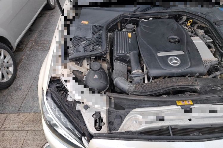 Used Mercedes-Benz C-Class 2016 C 200 L Engine Bay Right