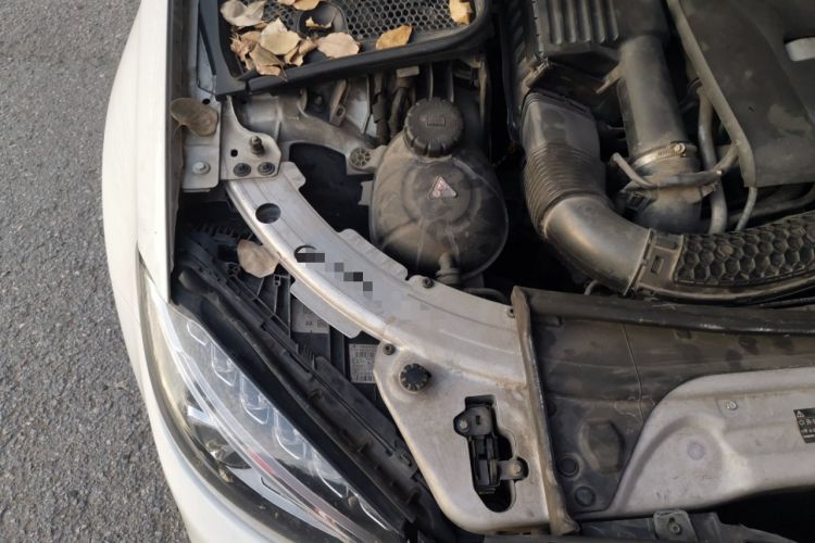 Used Mercedes-Benz C-Class 2016 C 180 L Sport Edition Engine Bay Right