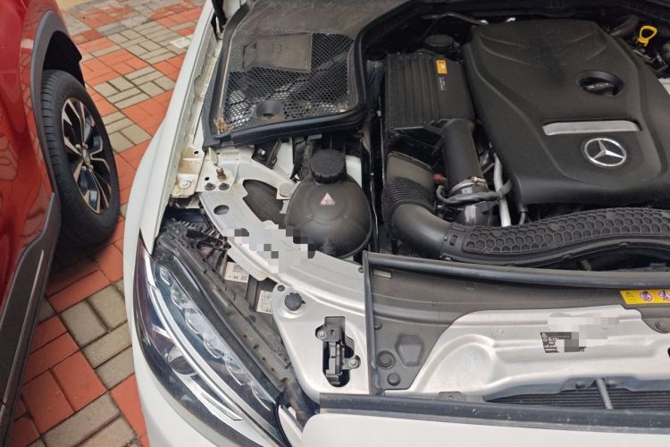 Used Mercedes-Benz C-Class 2016 C 200 L Sport Edition Engine Bay Right
