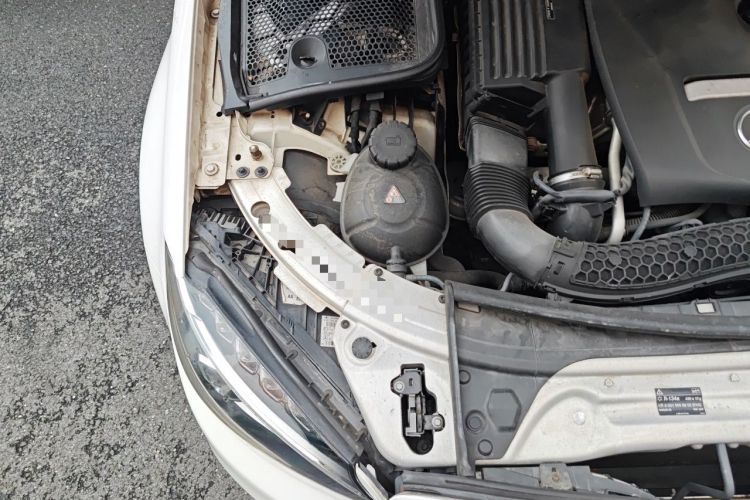 Used Mercedes-Benz C-Class 2016 C 200 Sport Edition Engine Bay Right