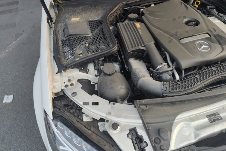 Used Mercedes-Benz C-Class 2016 C 200 L Sport Edition Engine Bay Right