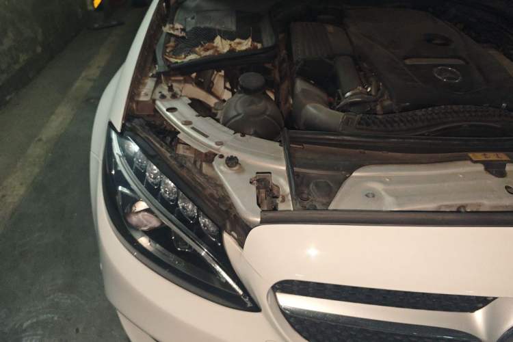 Used Mercedes-Benz C-Class 2016 C 200 Coupe Engine Bay Right
