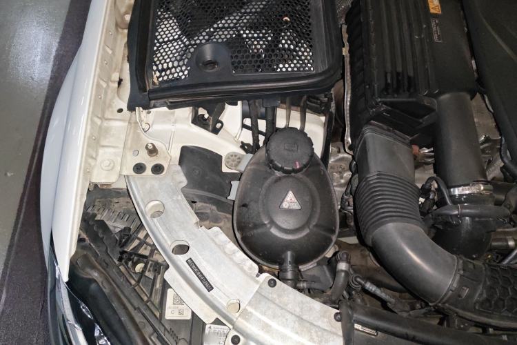 Used Mercedes-Benz C-Class 2016 C 200 4MATIC Coupe Engine Bay Right