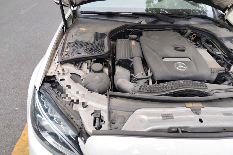 Used Mercedes-Benz C-Class 2016 C 200 L Sport Edition Engine Bay Right