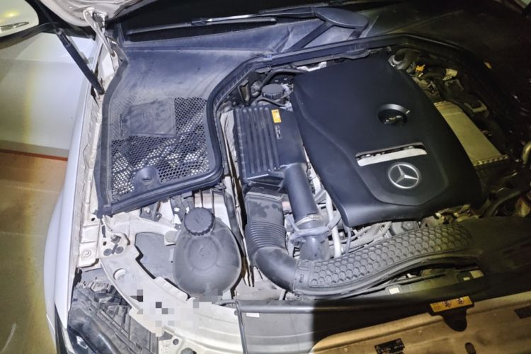 Used Mercedes-Benz C-Class 2016 C 200 L Sport Edition Engine Bay Right