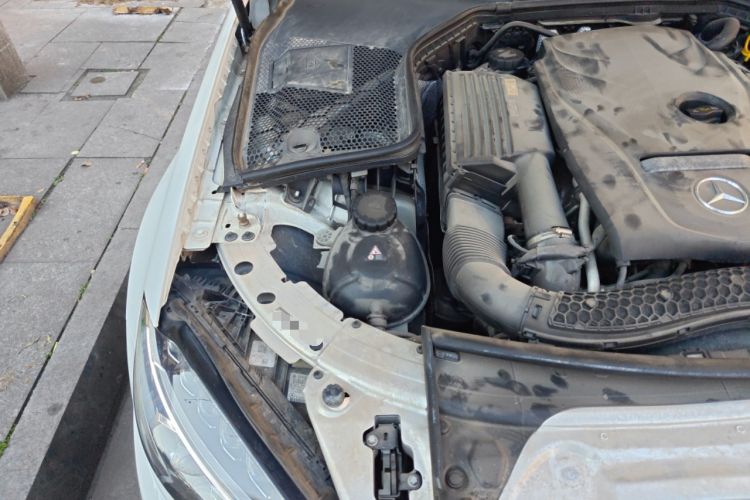 Used Mercedes-Benz C-Class 2016 C 200 Coupe Engine Bay Right