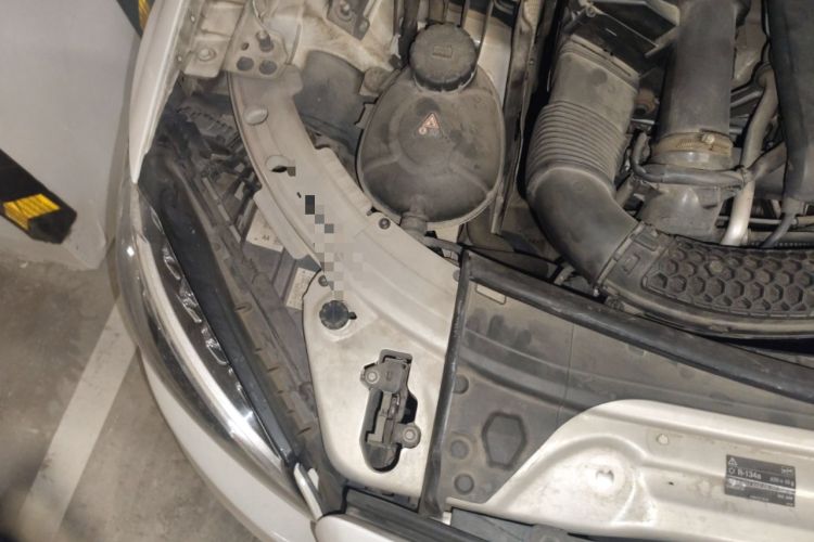 Used Mercedes-Benz C-Class 2016 C 200 Sport Edition Engine Bay Right