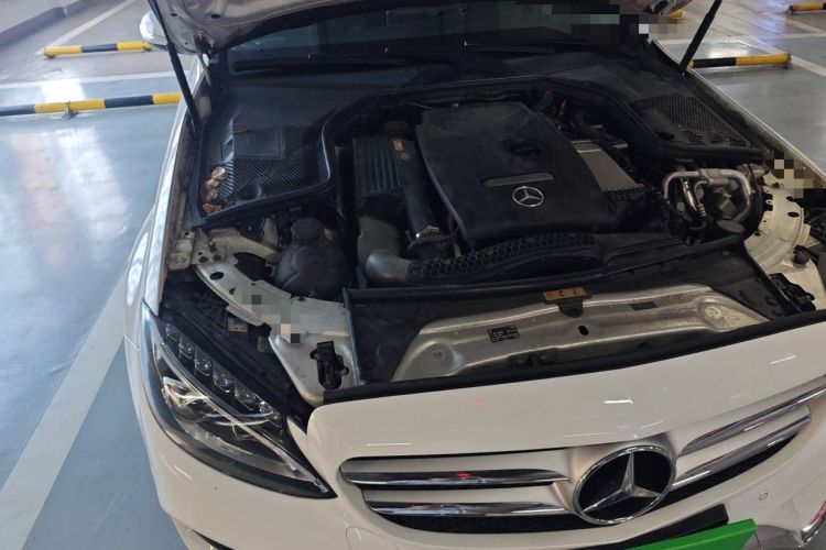 Used Mercedes-Benz C-Class 2016 C 180 L Sport Edition Engine Bay Right