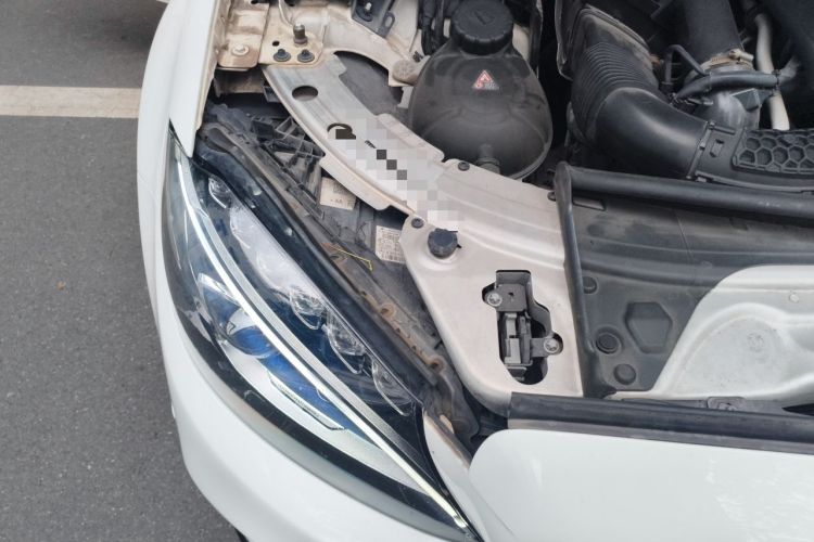 Used Mercedes-Benz C-Class 2016 C 200 Sport Edition Engine Bay Right