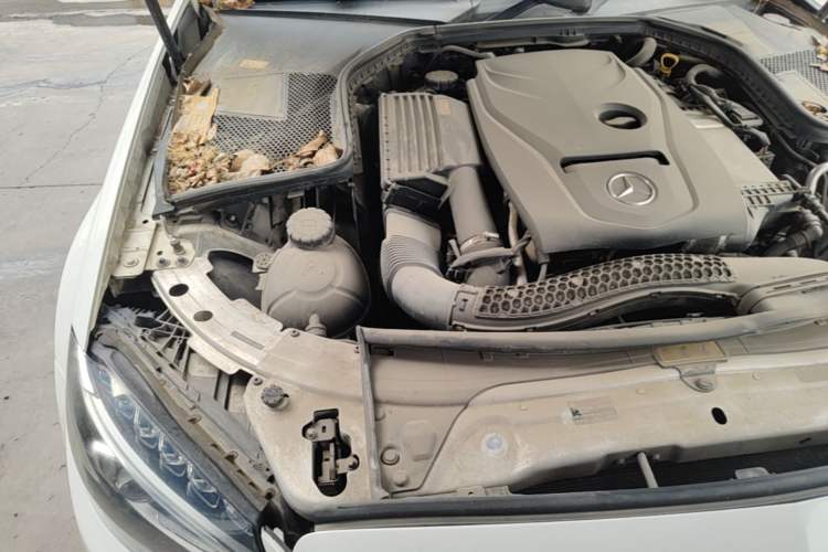 Used Mercedes-Benz C-Class 2016 C 200 Sport Edition Engine Bay Right