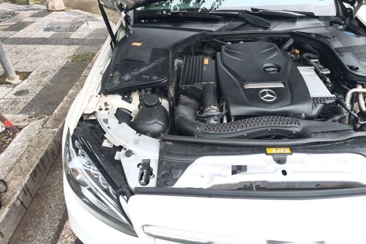 Used Mercedes-Benz C-Class 2016 C 200 L Sport Edition Engine Bay Right