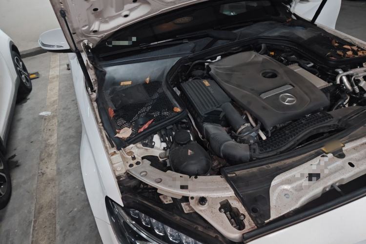 Used Mercedes-Benz C-Class 2016 C 200 L Sport Edition Engine Bay Right
