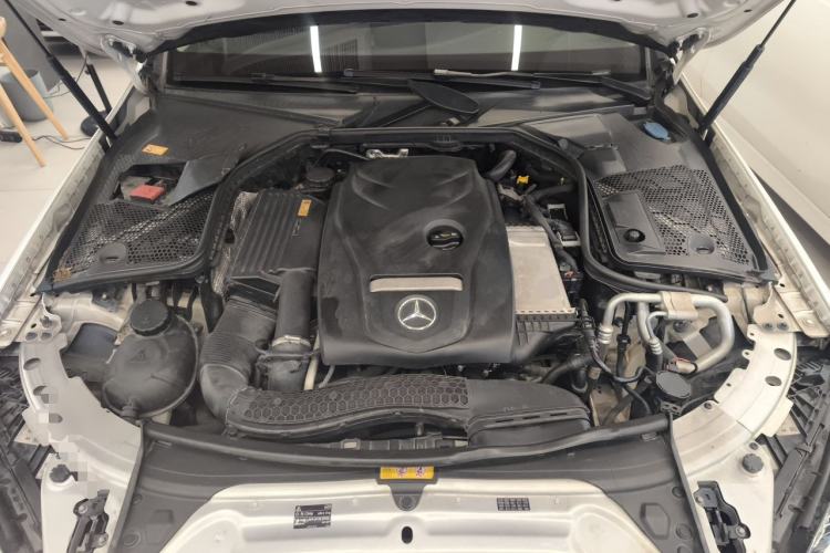Used Mercedes-Benz C-Class 2016 C 200 L Sport Edition Engine Bay