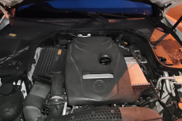 Used Mercedes-Benz C-Class 2016 C 200 L Sport Edition Engine Bay