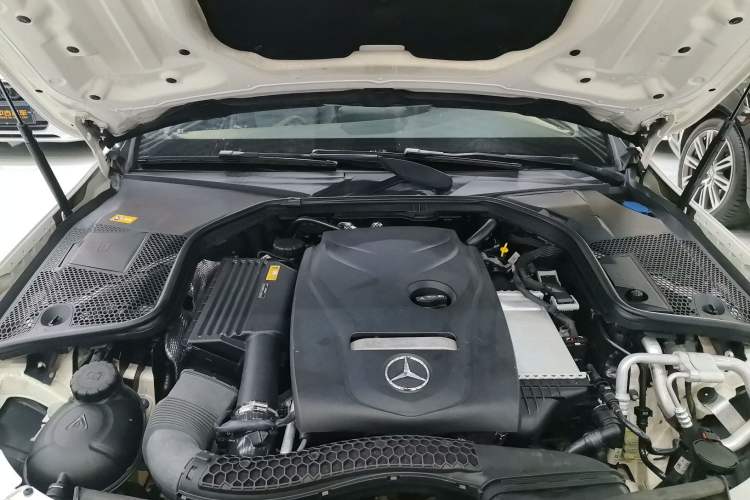 Used Mercedes-Benz C-Class 2016 C 200 Sport Edition Engine Bay