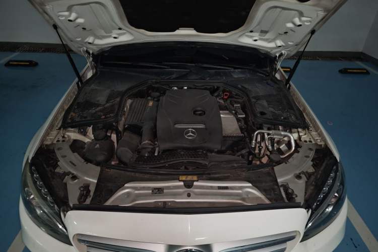 Used Mercedes-Benz C-Class 2016 C 180 L Sport Edition Engine Bay