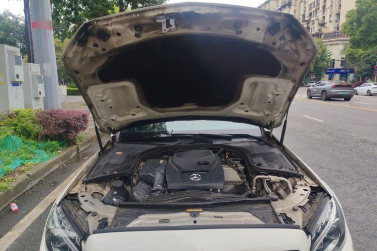 Used Mercedes-Benz C-Class 2016 C 200 Sport Edition Engine Bay