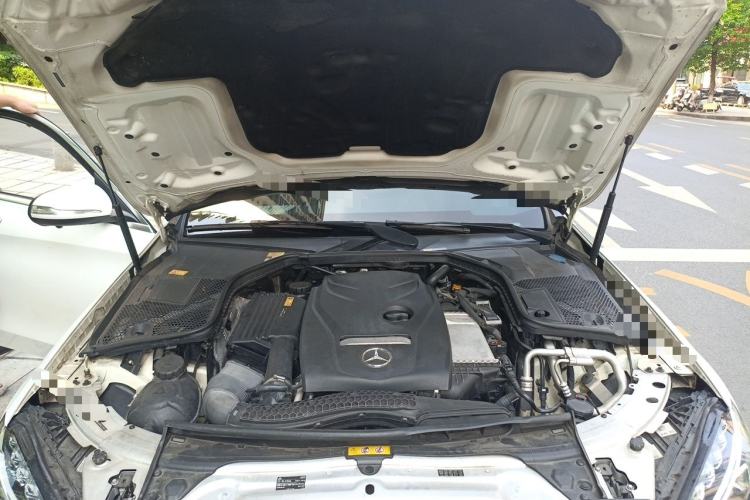 Used Mercedes-Benz C-Class 2016 C 200 L Sport Edition Engine Bay