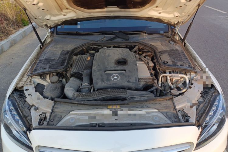 Used Mercedes-Benz C-Class 2016 C 200 L Sport Edition Engine Bay