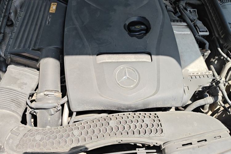 Used Mercedes-Benz C-Class 2016 C 200 L Engine Bay