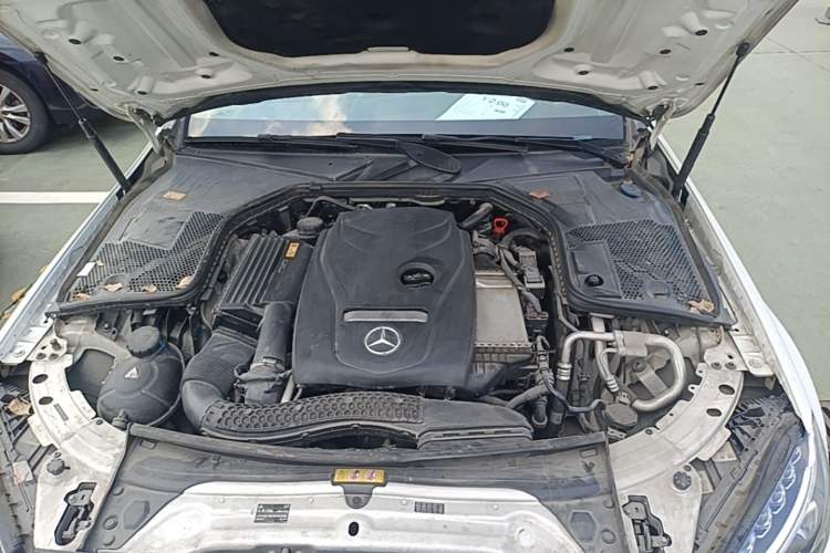 Used Mercedes-Benz C-Class 2016 C 180 L Sport Edition Engine Bay
