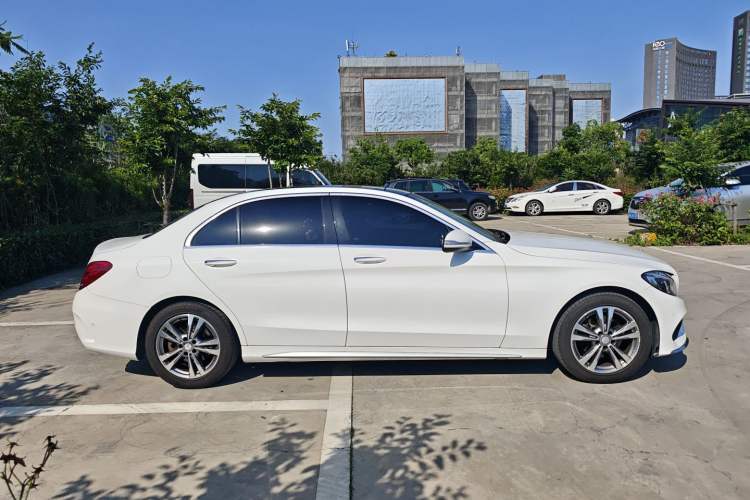 Used Mercedes-Benz C-Class 2016 C 200 L Sport Edition Exterior 2