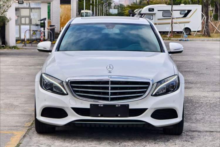 Used Mercedes-Benz C-Class 2016 C 180 L Exterior 2