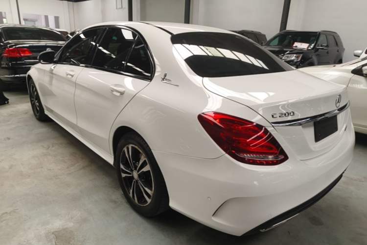Used Mercedes-Benz C-Class 2016 C 200 Sport Edition Exterior 2