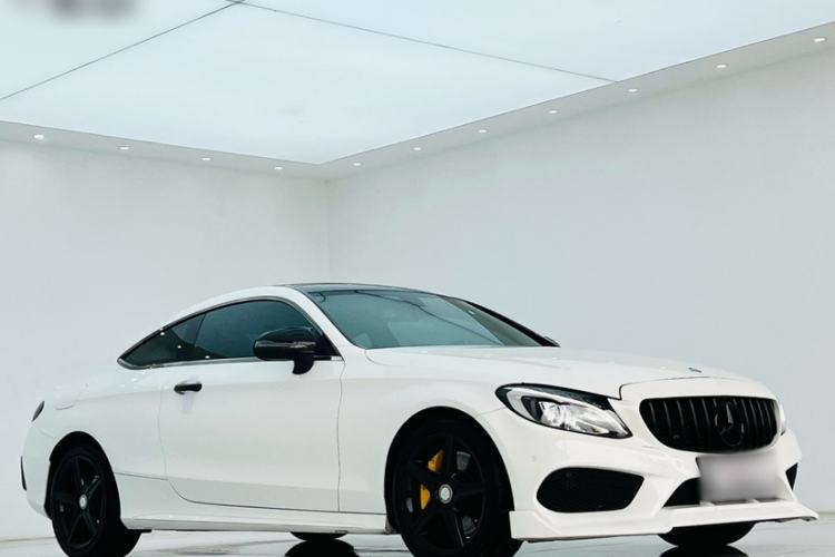 Used Mercedes-Benz C-Class 2016 C 200 Coupe Exterior 2