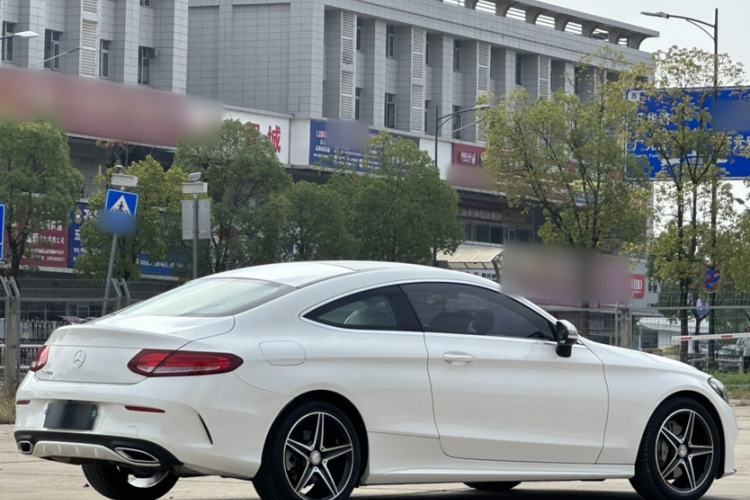 Used Mercedes-Benz C-Class 2016 C 200 Coupe Exterior 2