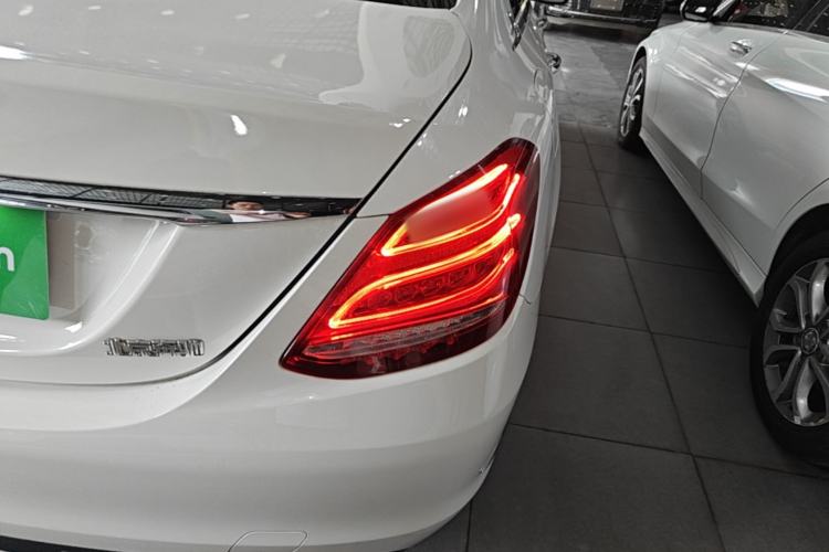 Used Mercedes-Benz C-Class 2016 C 200 L Exterior 3