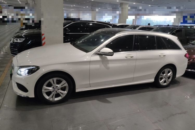 Used Mercedes-Benz C-Class 2016 C 180 Estate Exterior 3