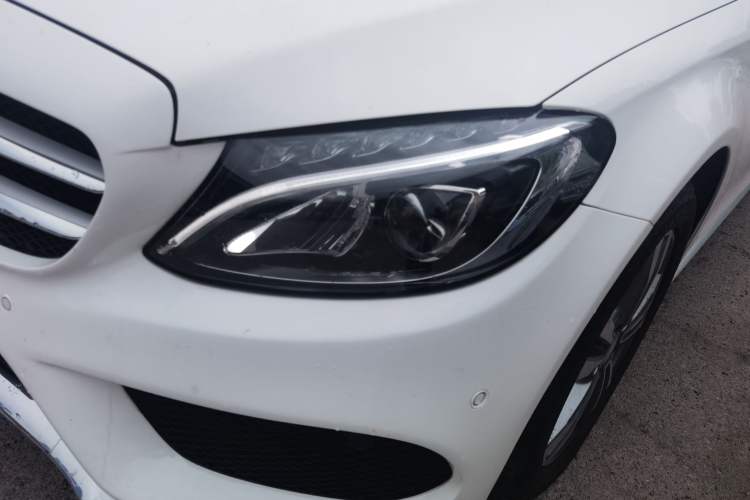 Used Mercedes-Benz C-Class 2016 C 200 L Sport Edition Exterior 3