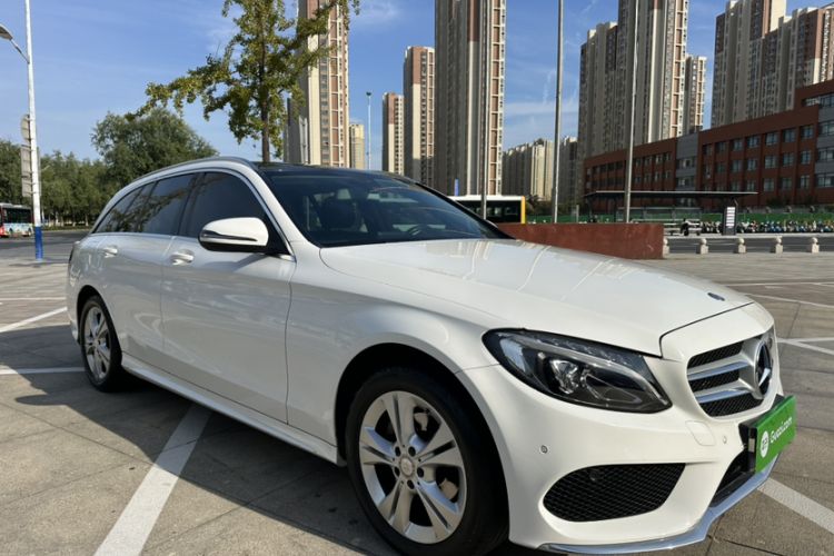 Used Mercedes-Benz C-Class 2016 C 180 Estate Exterior 3