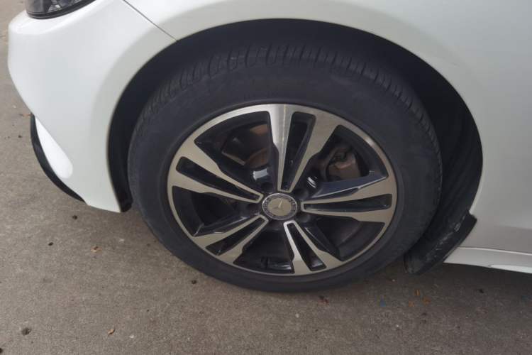 Used Mercedes-Benz C-Class 2016 C 200 Sport Edition Exterior 4
