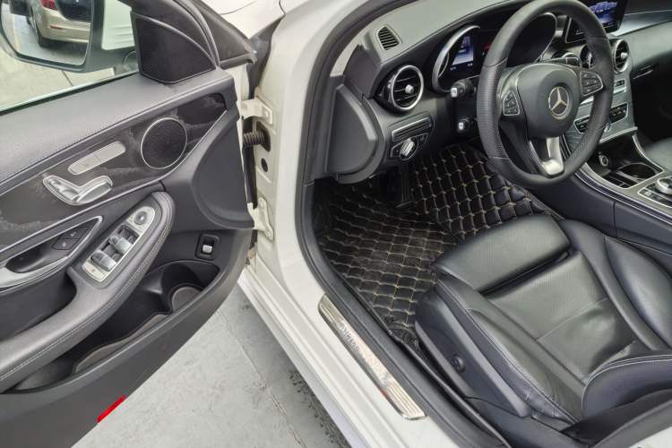 Used Mercedes-Benz C-Class 2016 C 200 L Sport Edition Exterior 4