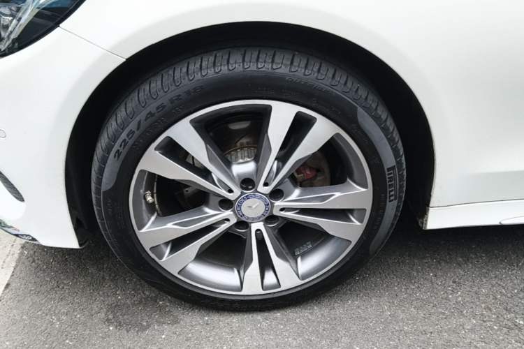 Used Mercedes-Benz C-Class 2016 C 200 L 4MATIC Sport Edition Exterior 4