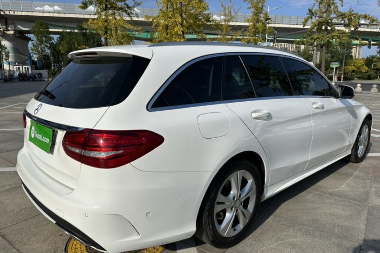 Used Mercedes-Benz C-Class 2016 C 180 Estate Exterior 4