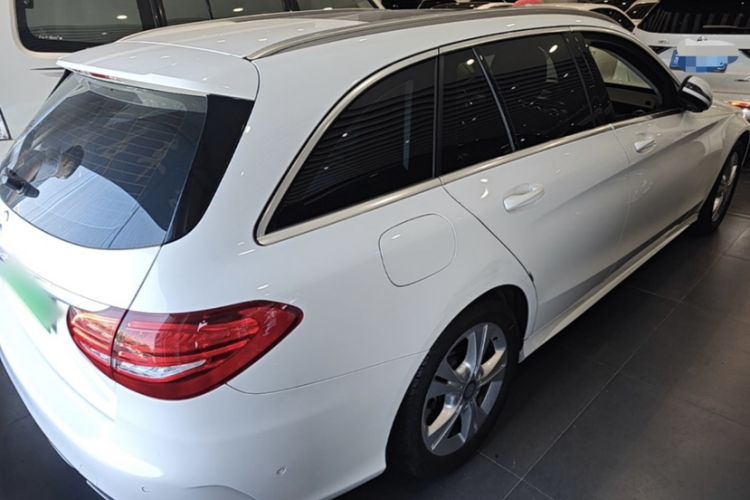 Used Mercedes-Benz C-Class 2016 C 180 Estate Exterior 5