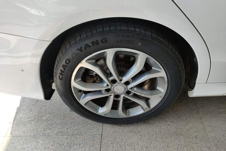Used Mercedes-Benz C-Class 2016 C 180 L Sport Edition Exterior 5