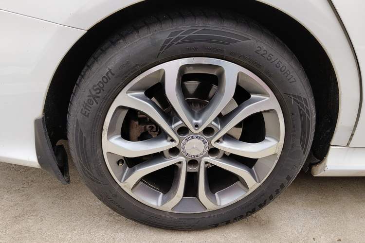 Used Mercedes-Benz C-Class 2016 C 180 L Sport Edition Exterior 5
