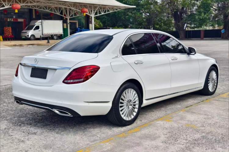 Used Mercedes-Benz C-Class 2016 C 180 L Exterior 6