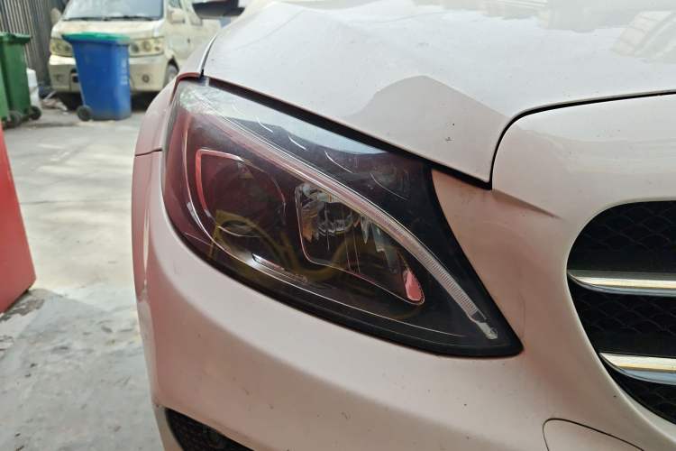 Used Mercedes-Benz C-Class 2016 C 200 Sport Edition Exterior 6