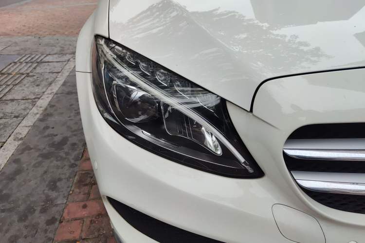 Used Mercedes-Benz C-Class 2016 C 180 L Sport Edition Exterior 6